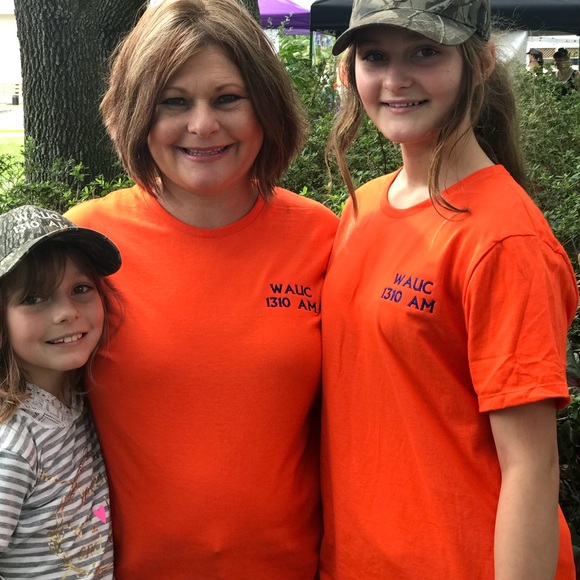 Meet Your Posher - Picture 6 of 7